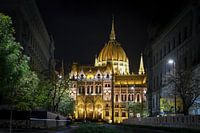 Budapest, die Hauptstadt Ungarns, ein Ort, an dem Kultur, Entspannung und Lebendigkeit zusammenkommen.