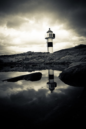 Zwischen Himmel und Spiegelbild