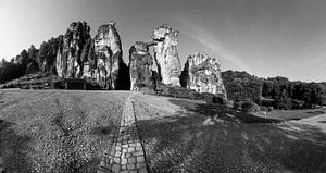 Externsteine (Schwarzweiss Panorama)