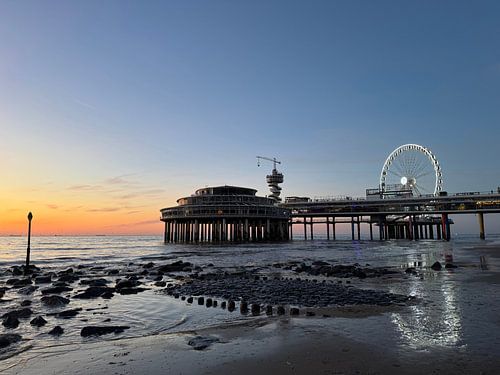 Scheveningen de pier Den Haag zonsondergang