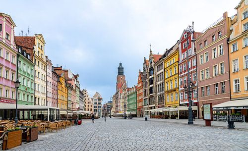 Schöne Gebäude am Rynek in Breslau, Polen 4/8