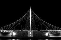 Calatrava Lute, Hood Village