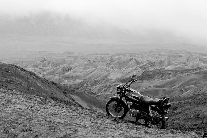 Verlassenes Motorrad von Floris den Ouden