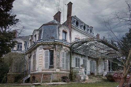 Verlassene französische Villa