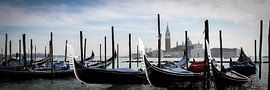 Gondolas | Panorama by Karina Alvarenga