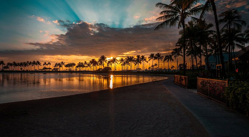 Hawaii by Hello Pompoyo