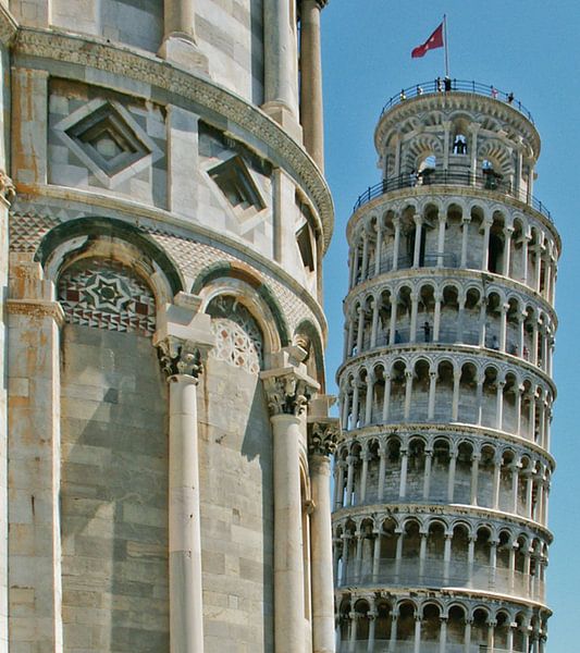 Leaning Tower of Pisa by Hello Pompoyo