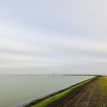 Port de ferry de Breskens sur Jan van der Laan