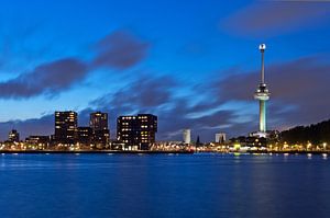 Bleu Rotterdam / Euromast / Lloydpier sur Rob de Voogd / zzapback