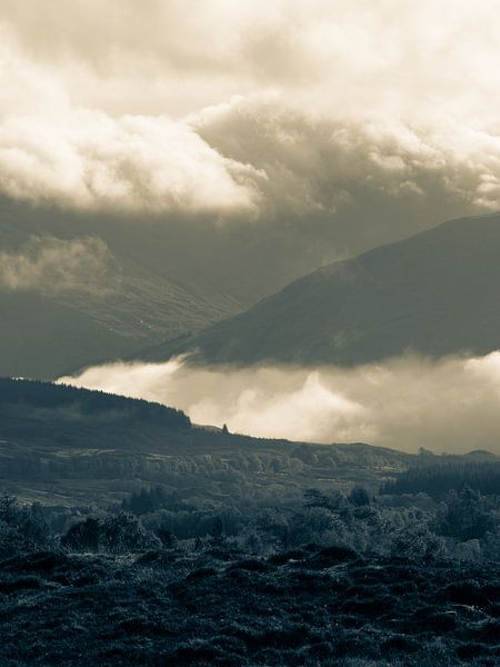Schönes Hochlandpanorama in Duoton von Pascal Raymond Dorland