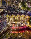 Oude Haven en Kubuswoningen in Rotterdam by night van Annette Roijaards thumbnail