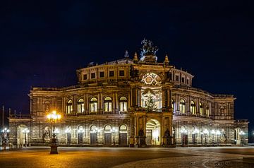 Dresden Semper Opera House by Ullrich Gnoth