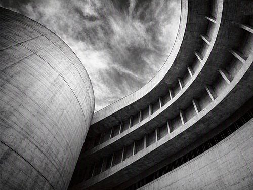 Brutalist Dream 01 van Fernando Vieira
