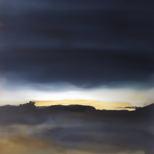 Paysage abstrait en bleu marine et jaune ocre