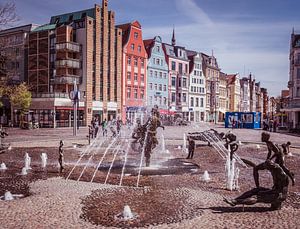 Vieille ville de Rostock avec la fontaine de la joie de vivre sur Animaflora PicsStock