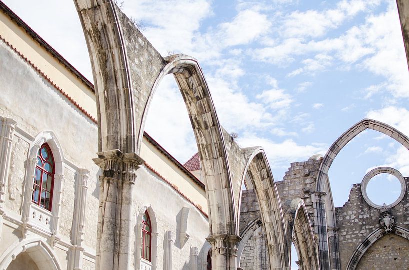 Kloster Carmo in Lissabon von Vera van den Bemt