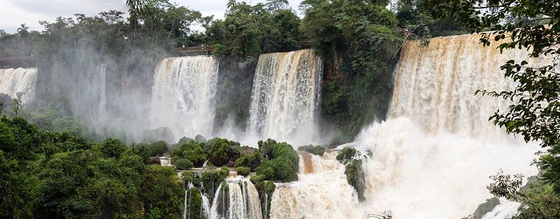 Iguazu-Fälle (3) von Jolanda van Eek en Ron de Jong