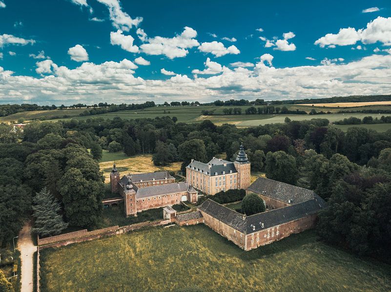 Chateau Neuborg by Ronnie Jilderda