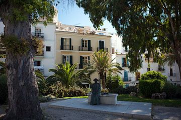 Ibiza Stad - Isidor Macabich standbeeld van t.ART