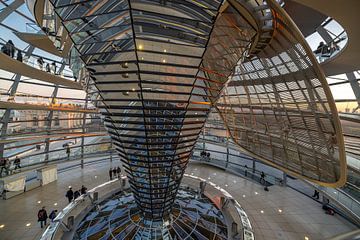 Architecture in motion