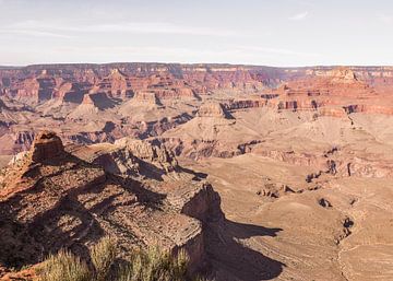 Le puissant Grand Canyon en Arizona sur Henrike Schenk