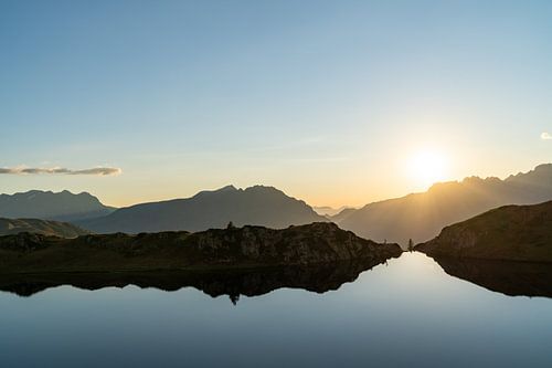 Coucher de soleil dans les Alpes françaises