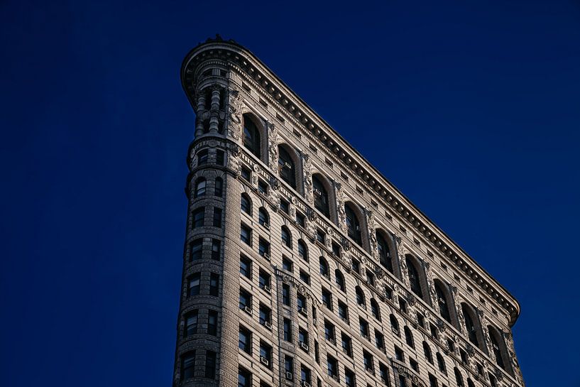 Manhattan by Hello Pompoyo