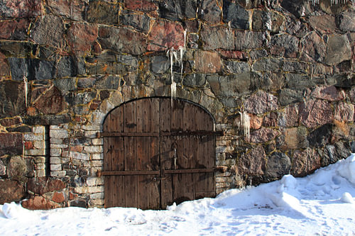 Door with rocks