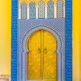 deur Koninklijk Paleis Dar El-Makzen, Marokko van Caroline Drijber