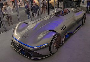 Mercedes-Benz Vision EQ Silver Arrow
