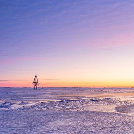 Beulaker Tower in the ice by Wilko Visscher