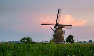 Kinderdijk windmill by Steven Driesen