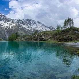 Lac Bleu in Arolla Zwitserland von Marc van Dijken