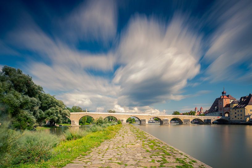 Regensburg, Stone Bridge, Salzstadel et Beschlächt par Robert Ruidl