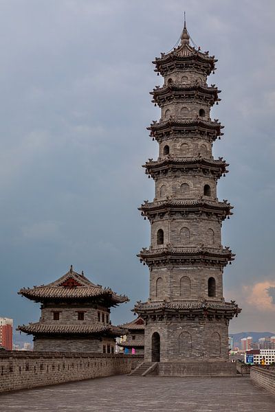Die Stadtmauer von Datong in China von Roland Brack