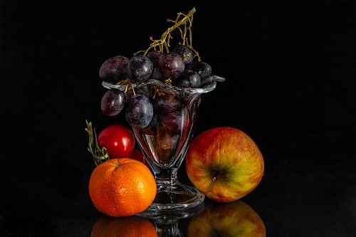 Tros druiven in ijscoupe