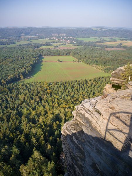 Uitzicht vanaf de Lilienstein (Saksisch Zwitserland / Elbezandsteengebergte) van t.ART