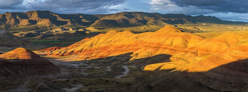 The Painted Hills, John Day Fossile Betten National Monument von Henk Meijer Photography