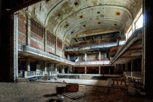 The abandoned building Cine Varia, Charleroi