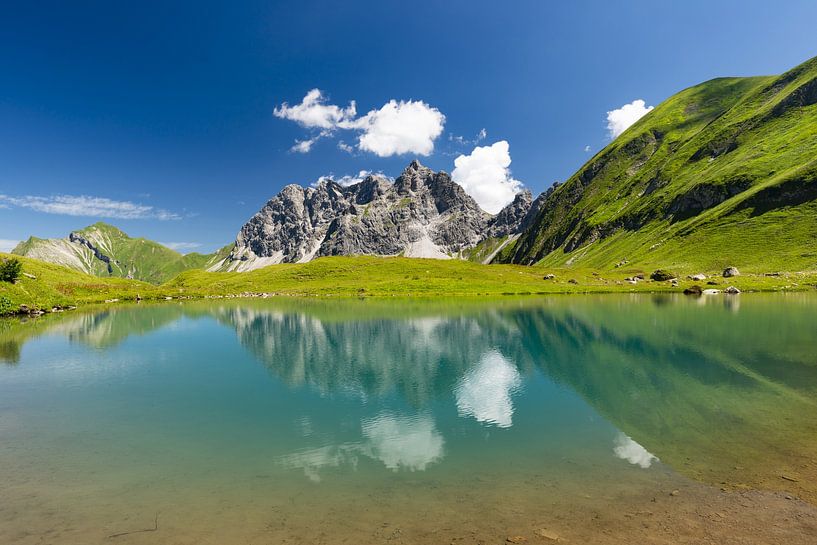 le lac de glace dans les Alpes d'Allgäu par Walter G. Allgöwer