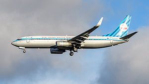 KLM Boeing 737-800 Passagierflugzeug in Retro-Farben.