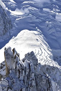 Rotsen en gletsjers van de Mont Blanc van Hozho Naasha