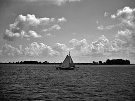 Segeln auf dem Wasser in Volendam