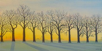 Baumreihe im Winter mit aufgehender Sonne. Acrylgemälde von Marlies Huijzer. von Martin Stevens