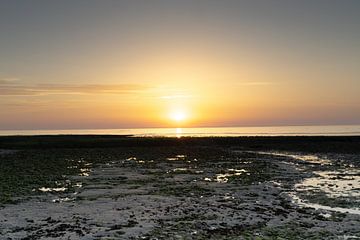 Zonsondergang Franse kust van Bopper Balten