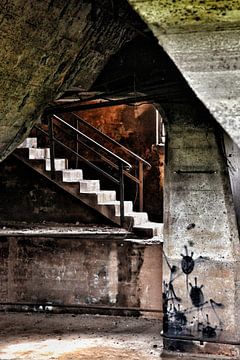 Where is the staircase? by Nart Wielaard