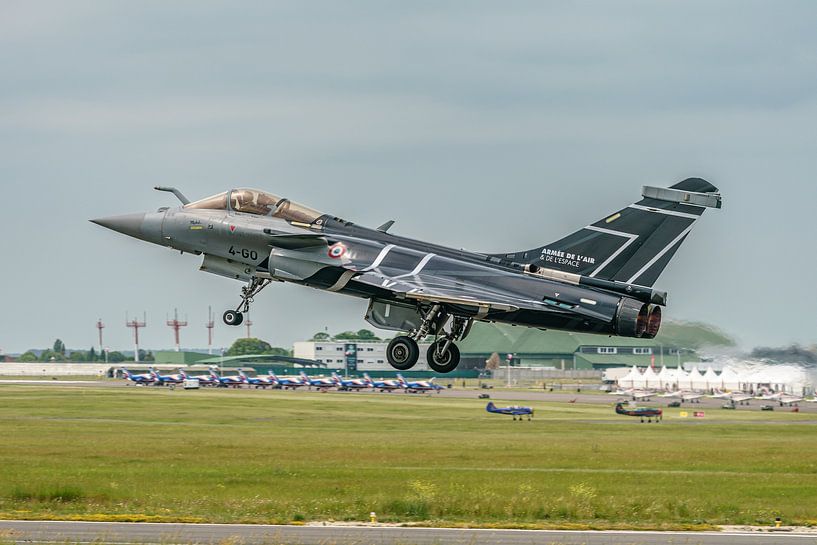 Rafale Solo Display Team 2022 in action at Cognac. by Jaap van den Berg