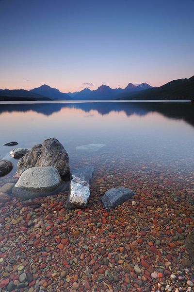 Zonsondergang aan Lake McDonald - Glacier National Park van Wilco Berga