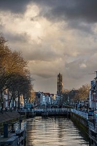 Uitzicht op de Bemuurde Weerd en de Domtoren in Utrecht van De Utrechtse Internet Courant (DUIC)