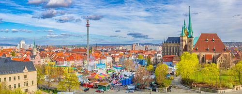 La cathédrale d'Erfurt et le printemps dans la vieille ville – Un panorama entre histoire et vie urbaine